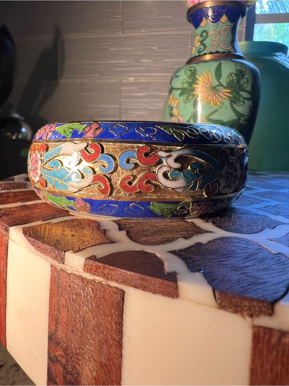 Incredible Detailed Antique Blue and Gold Floral Cloisonné Bracelet - Picture 10 of 13